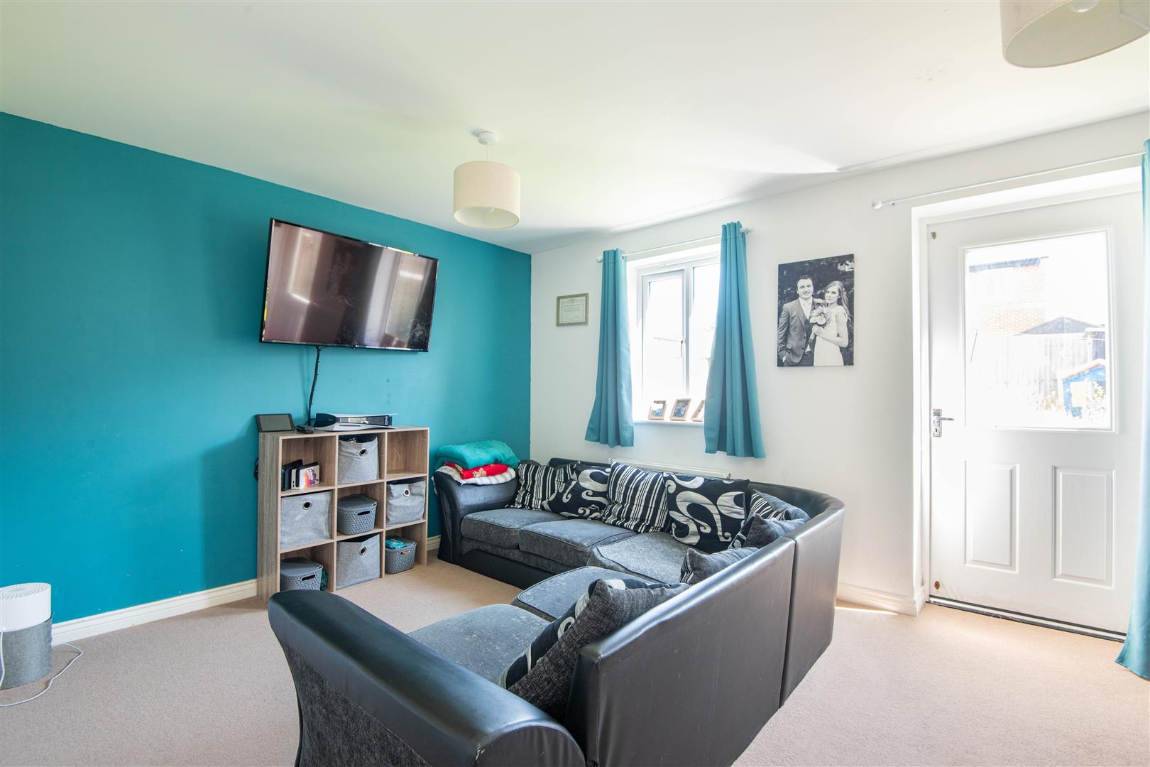 2 bed property in West Lodge Road, Preston